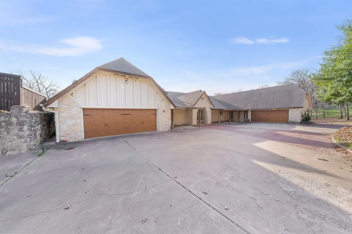 7455 S Sleepy Hollow Drive, Tulsa, OK 74136 - #1