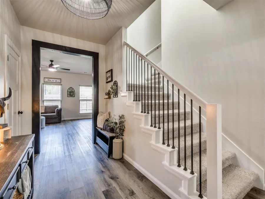 215 W 52nd Street, Sand Springs, OK 74063 - #3