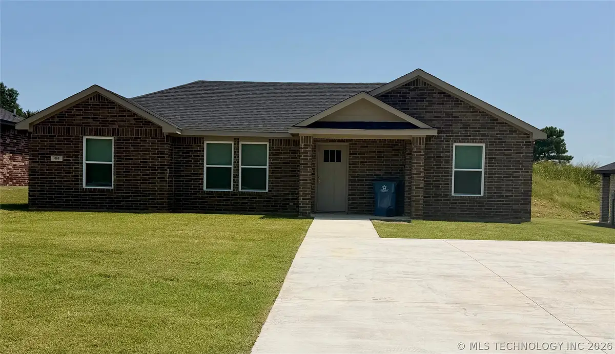 686 W 6th Street, Atoka, OK 74525 - #1