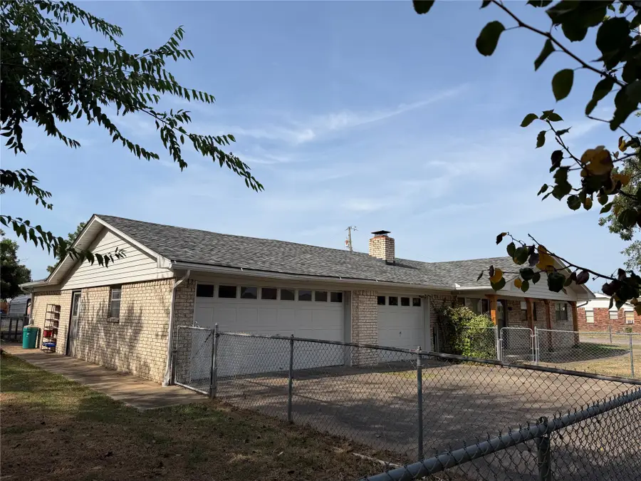 410 W Electric, McAlester, OK 74501 - #2