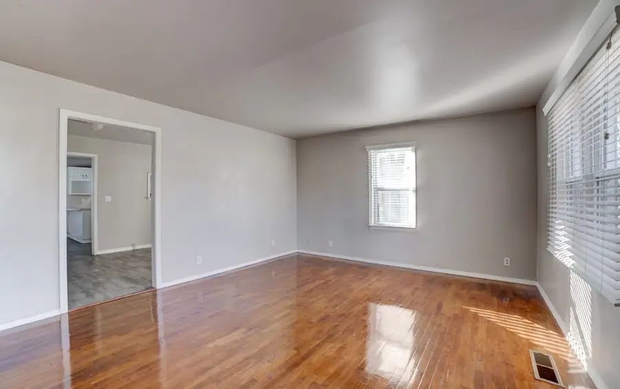 200 W 44th Street, Sand Springs, OK 74063 - #3