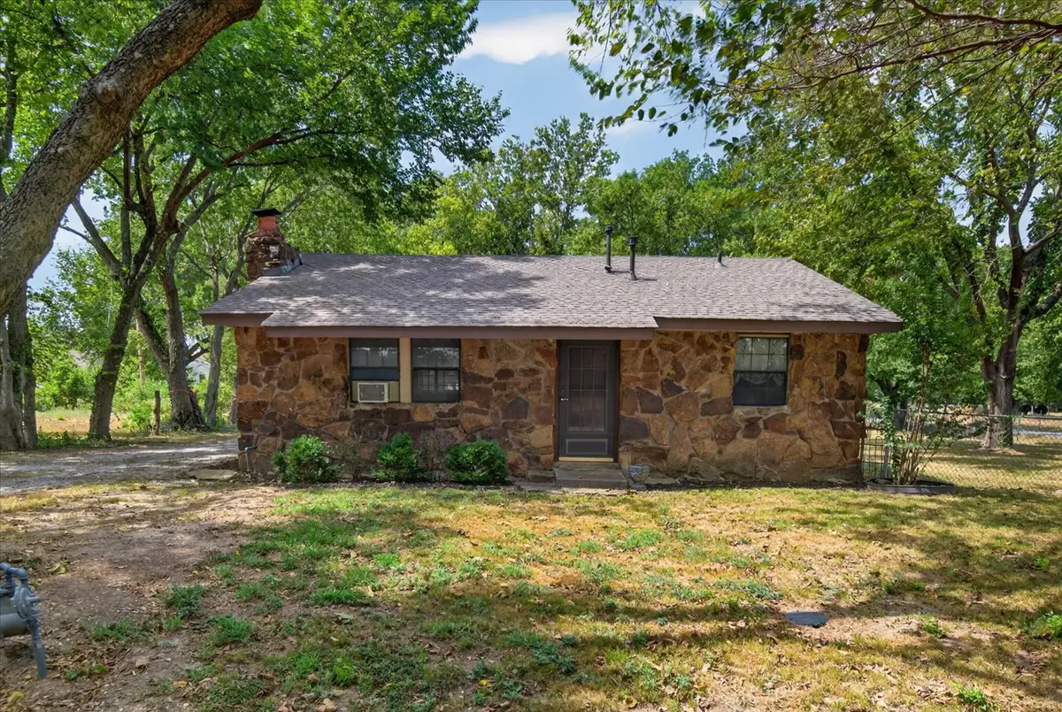120 Ottawa Avenue, Ramona, OK 74061 - #1