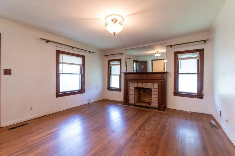 2812 W 37th Place, Tulsa, OK 74107 - #3