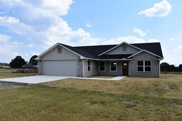 2915 E 2090 Road, Hugo, OK 74743