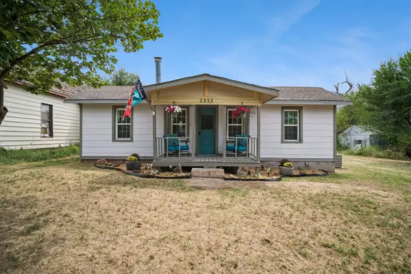 1335 E Maple St, Cushing, OK 74023