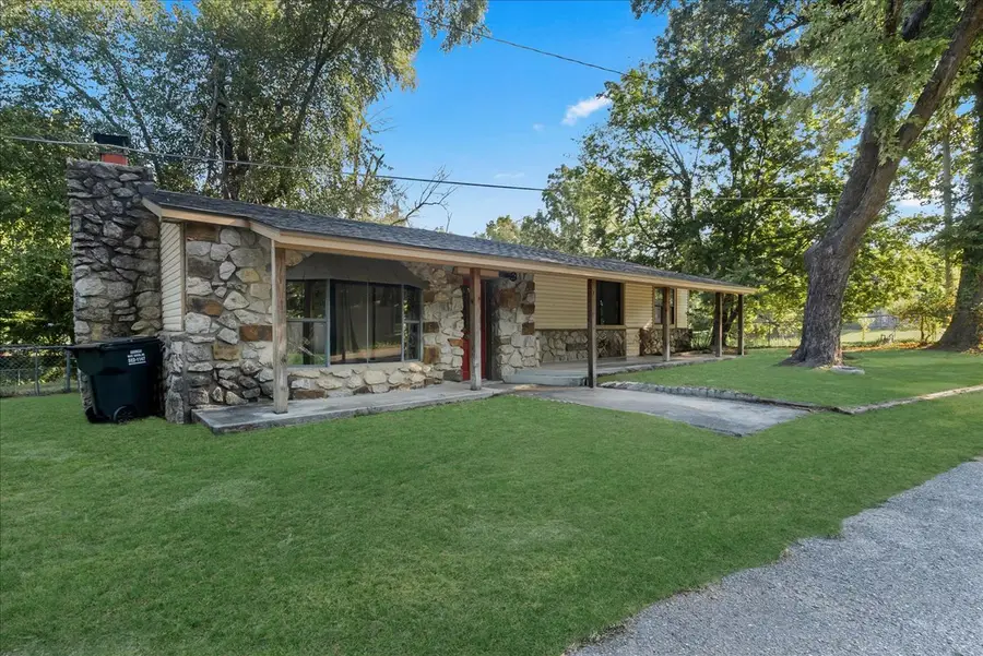 507 W Pine Street, Coweta, OK 74429 - #2