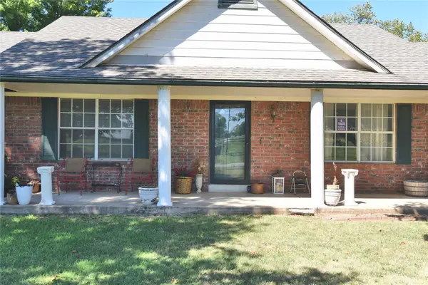 15730 S 297th East East Avenue, Coweta, OK 74429