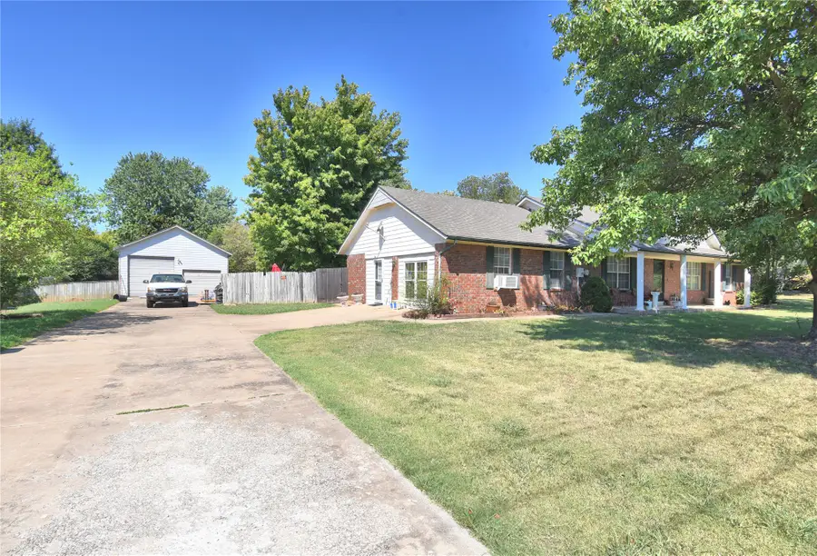 15730 S 297th East East Avenue, Coweta, OK 74429 - #2