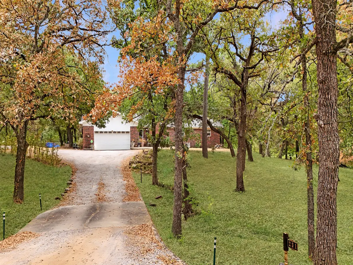 231 Serpentine Street, Lone Grove, OK 73443 - #1