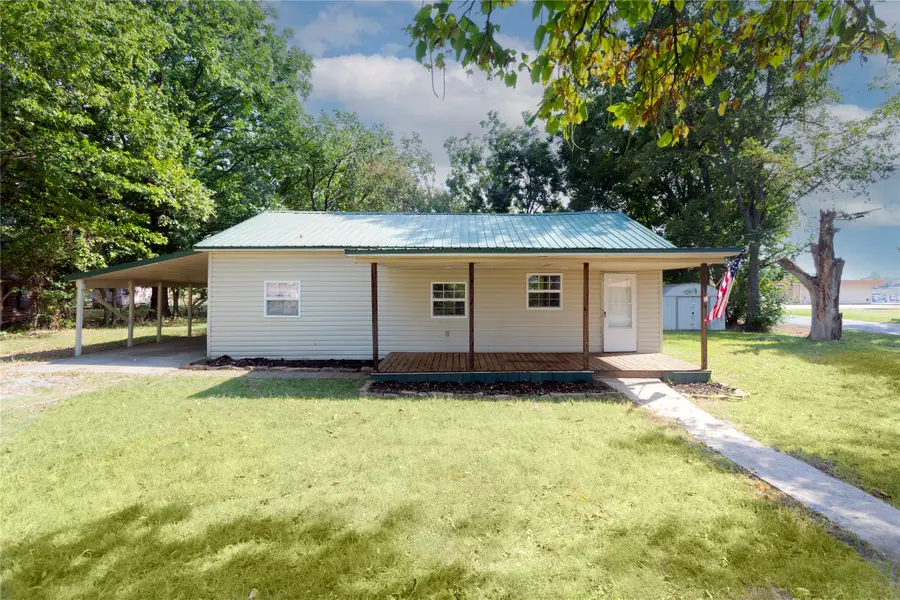 214 W Ada Avenue, Wilburton, OK 74578 - #2