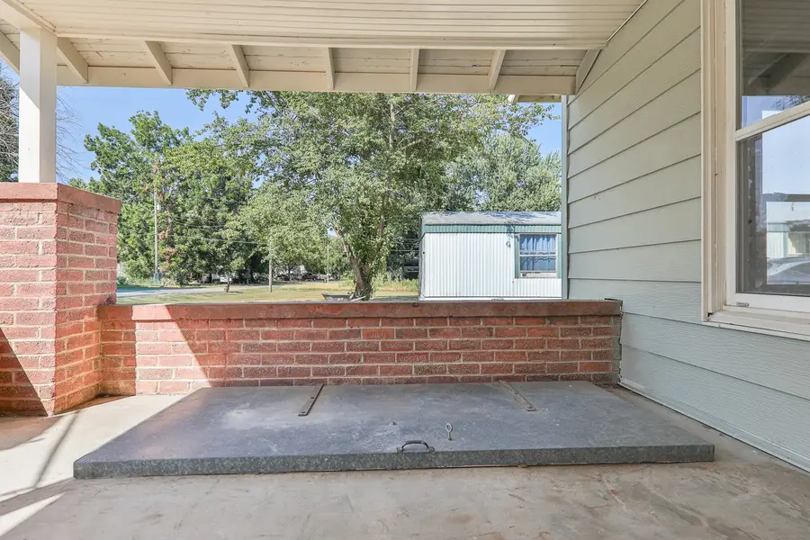 200 S Elm Street, Chelsea, OK 74016 - #3