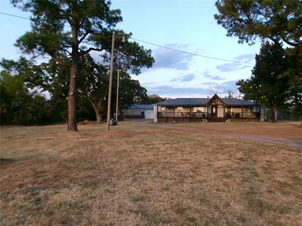 1906 Pyle Mountain Road, McAlester, OK 74501
