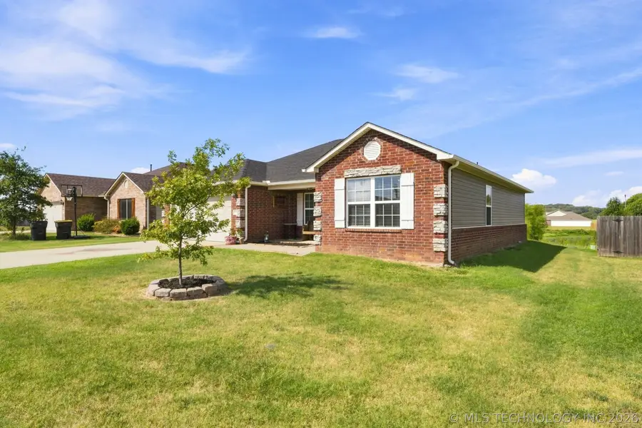 23284 S Jewell Drive, Claremore, OK 74019 - #2