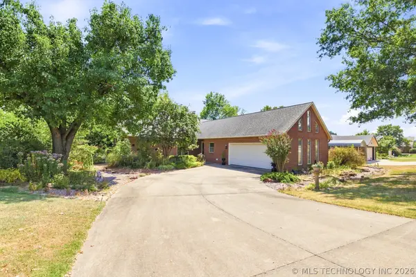 1022 N Douglas Drive, Claremore, OK 74017