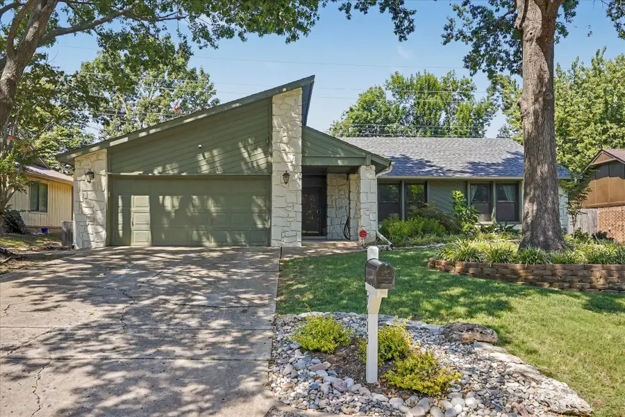 7415 E 77th Street, Tulsa, OK 74133 - #2