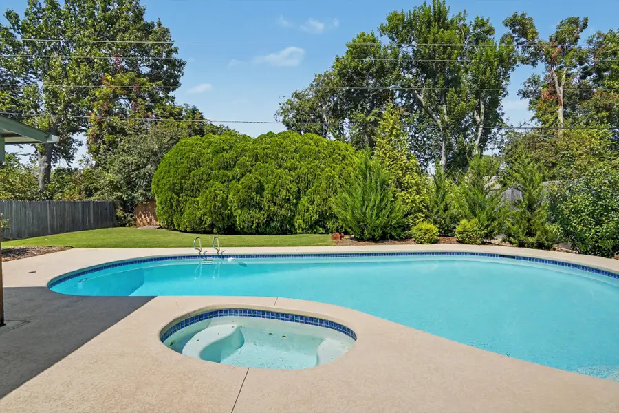 7415 E 77th Street, Tulsa, OK 74133 - #3