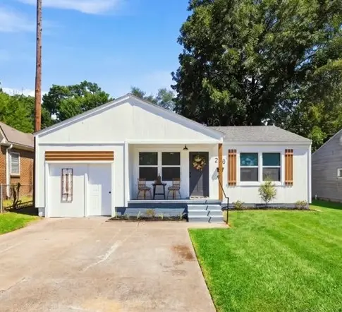 218 N 34th Street, Muskogee, OK 74401