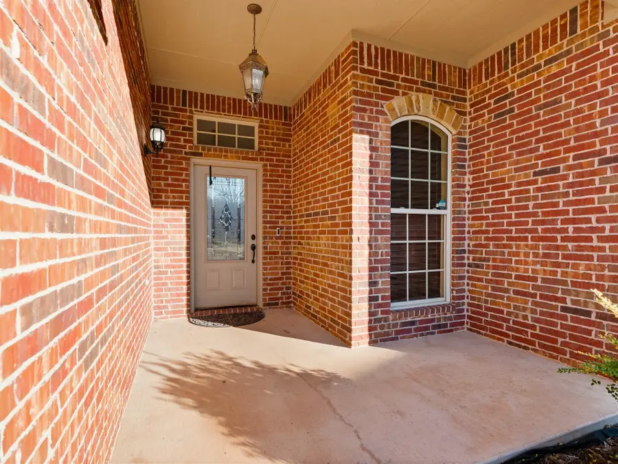 431 Westchester Court, Ada, OK 74820 - #3