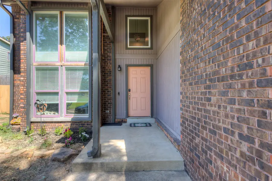 1803 E Denton Avenue, Sapulpa, OK 74066 - #3