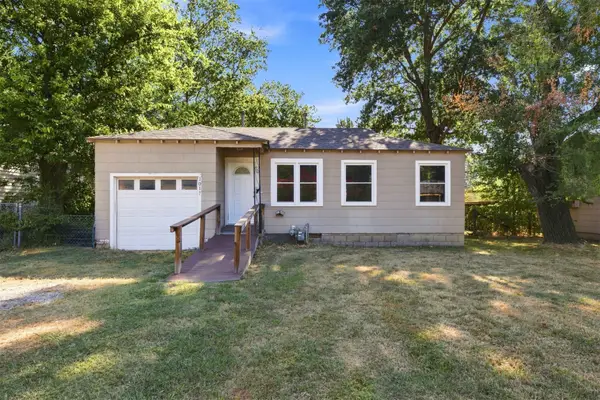 1017 Wesley Avenue, Broken Arrow, OK 74012