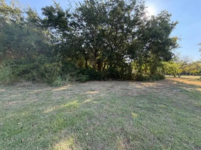 204 Plum, Holdenville, OK 74848 - #1