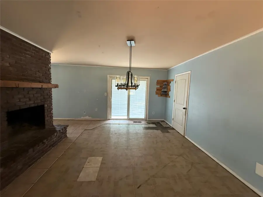 9026 E 28th Street, Tulsa, OK 74129 - #2