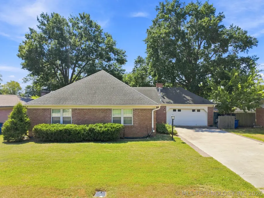 5710 E 44th Street, Tulsa, OK 74135 - #2