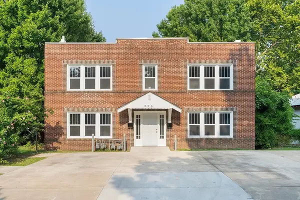 220 N Tacoma Avenue, Tulsa, OK 74127