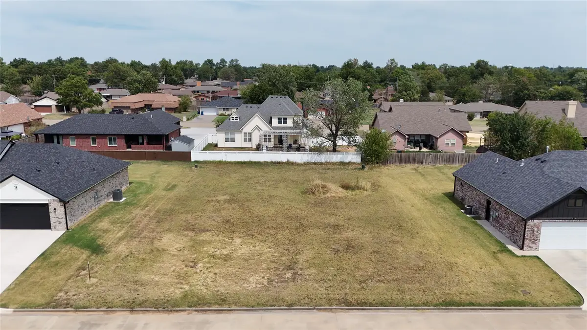 1010 E 14th Street, Cushing, OK 74023 - #1