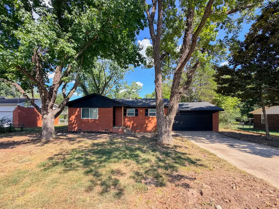 905 Lamer Avenue, Tahlequah, OK 74464 - #2