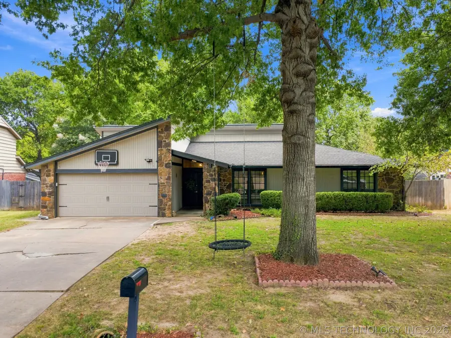 8211 S Marion Avenue, Tulsa, OK 74137 - #3