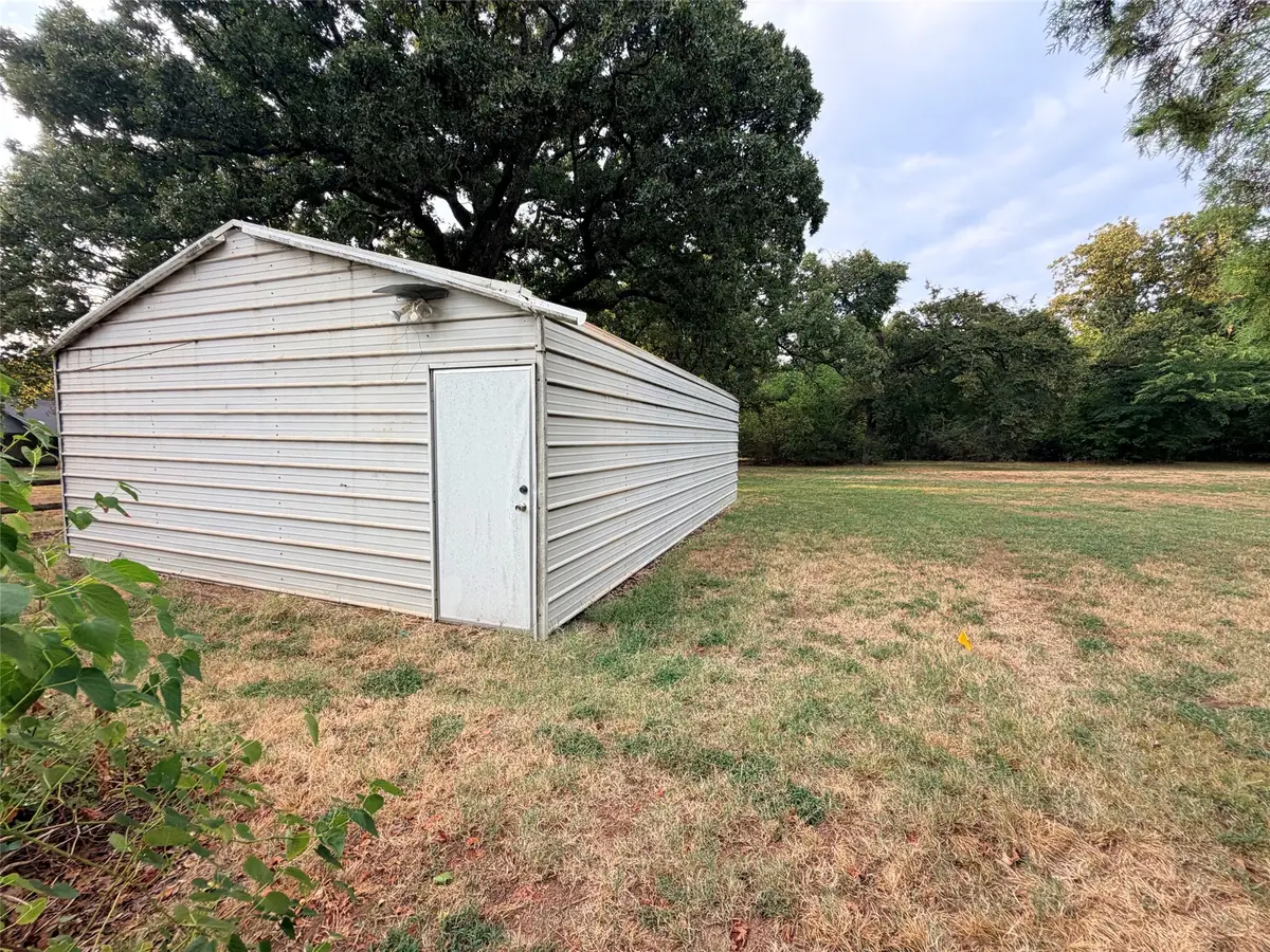 Grant Street, Henryetta, OK 74437 - #1