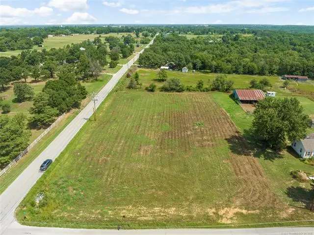 1 E 121st Street, Coweta, OK 74429 - #1