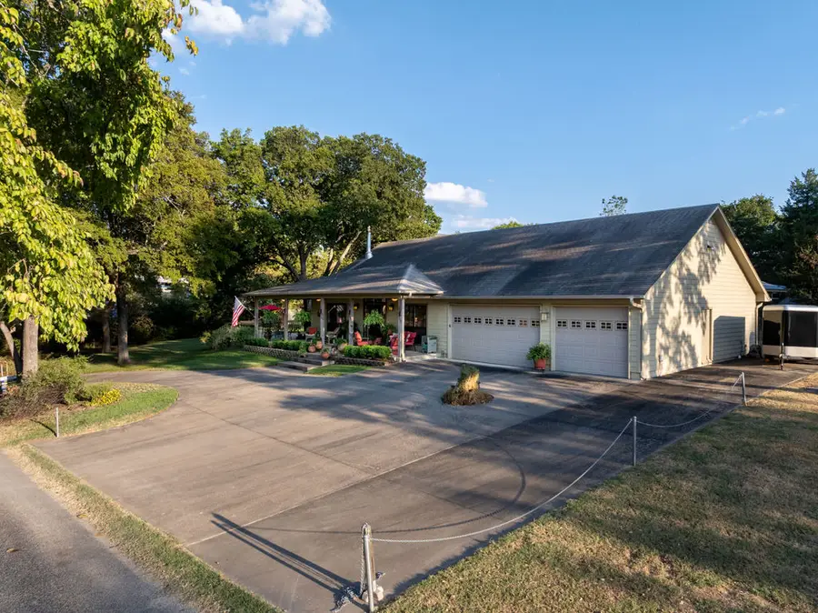 9045 Date Street, Kingston, OK 73439 - #2