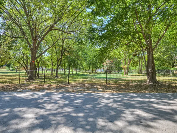 2226 N Birmingham Place, Tulsa, OK 74110