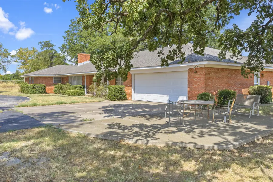 2011 W 1st Street, Sulphur, OK 73086 - #2