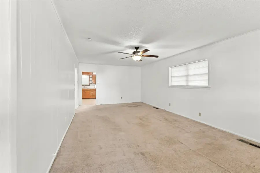 205 Broadway Street, Konawa, OK 74849 - #3