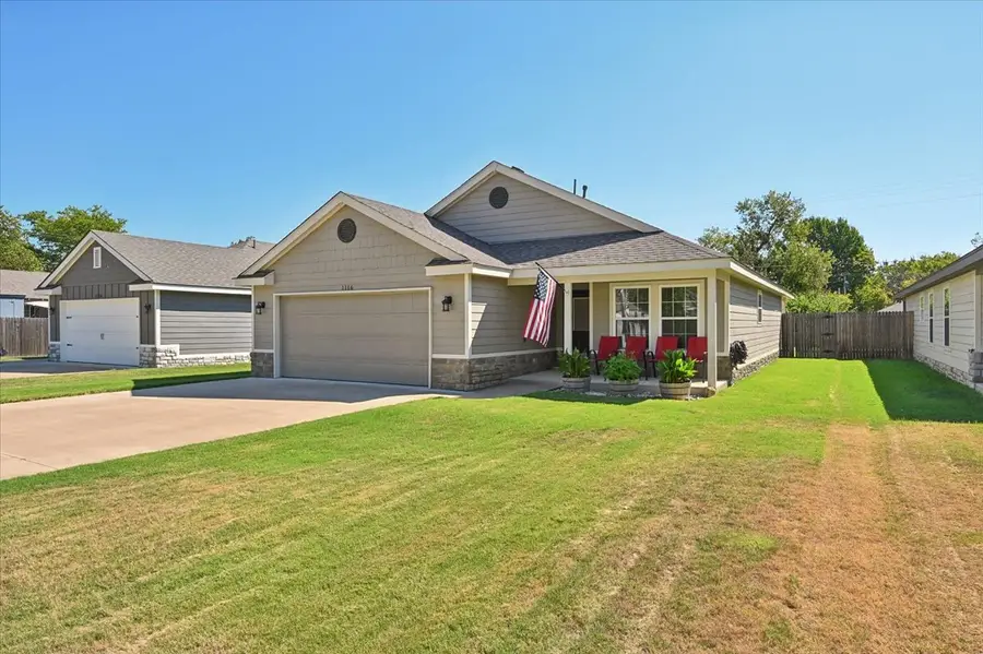 1116 N Osage Avenue, Claremore, OK 74017 - #2