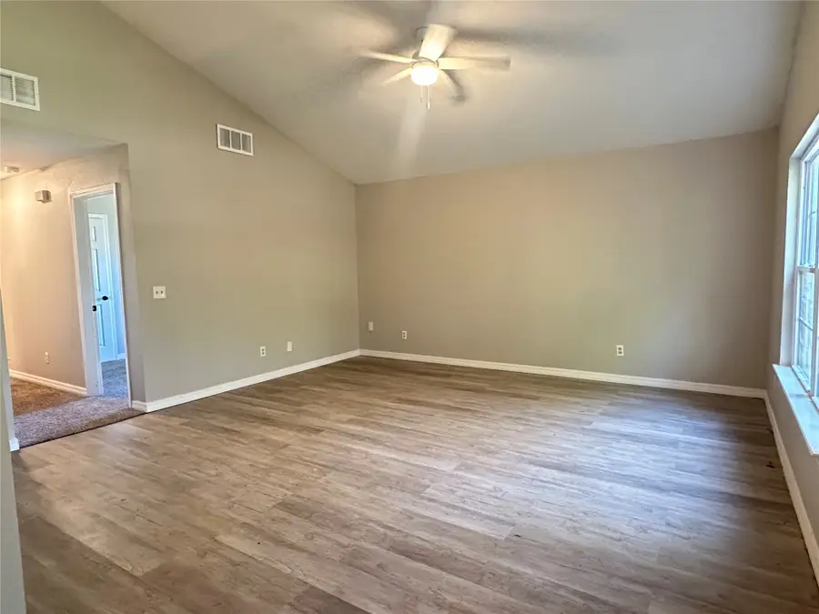 503 Quail Lake Drive, Henryetta, OK 74437 - #3