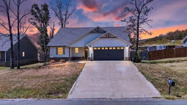 32795 Webb Lane, Poteau, OK 74953
