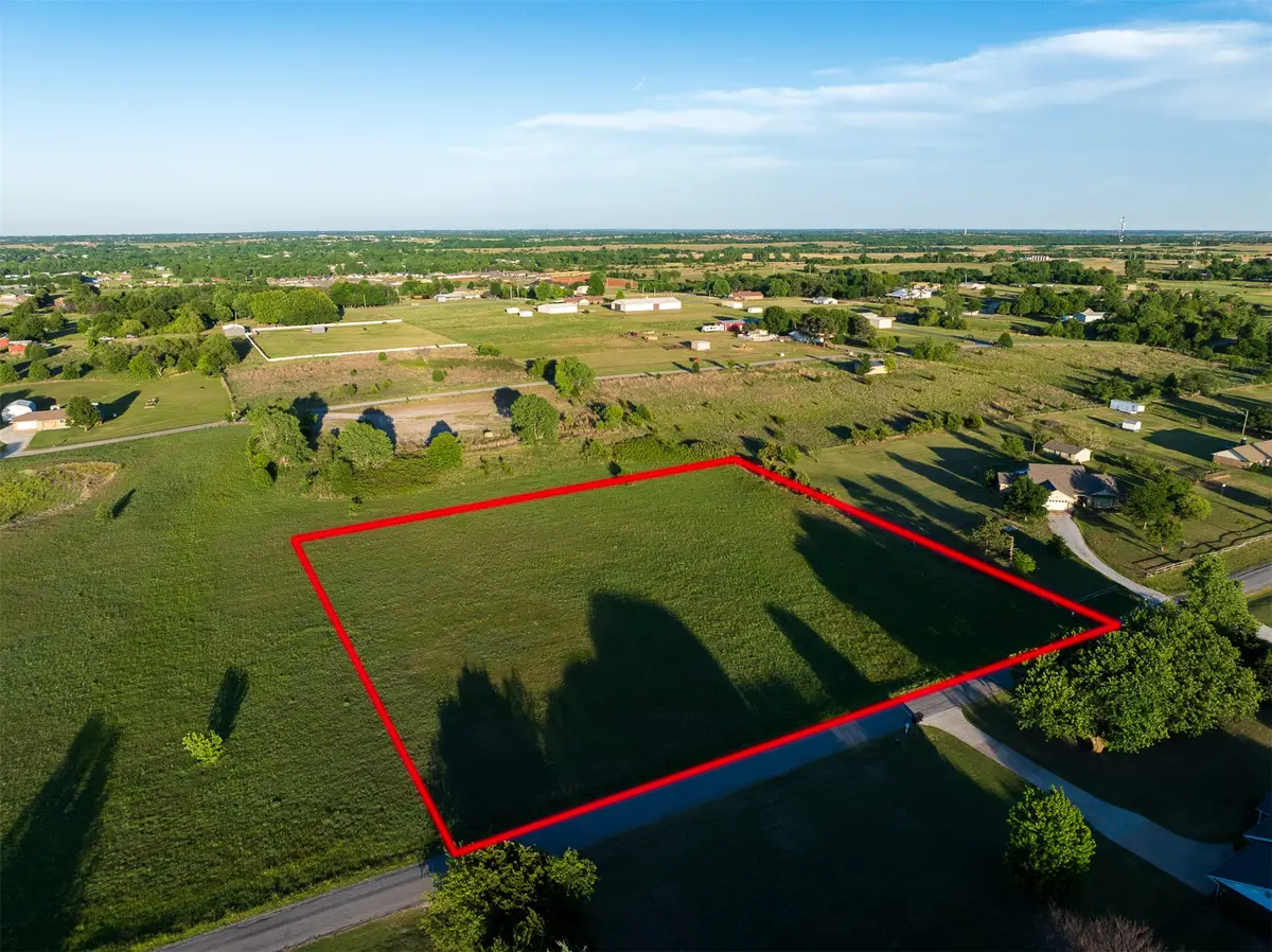 5 W County Road, Tuttle, OK 73089 - #1