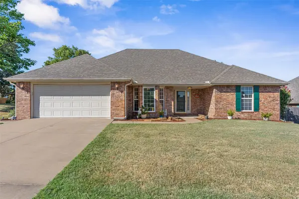 5633 Parkhill Court, Bartlesville, OK 74006