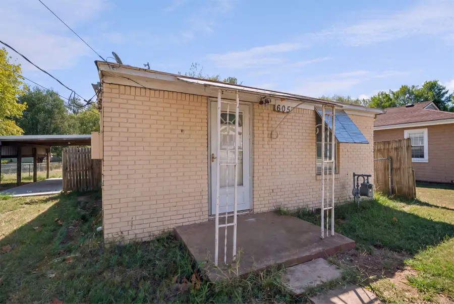 605 N 10th Street, Collinsville, OK 74021 - #2