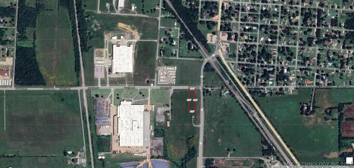 15 Street, Wagoner, OK 74467 - #1