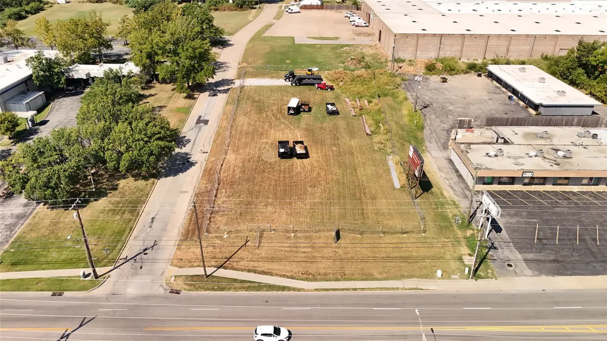 1600 S Sheridan Road, Tulsa, OK 74112 - #1