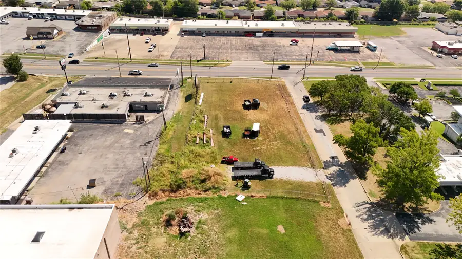 1600 S Sheridan Road, Tulsa, OK 74112 - #3