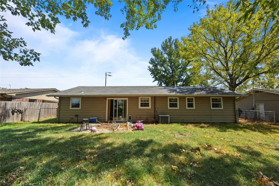 123 N Lincoln Avenue, Wagoner, OK 74467 - #2