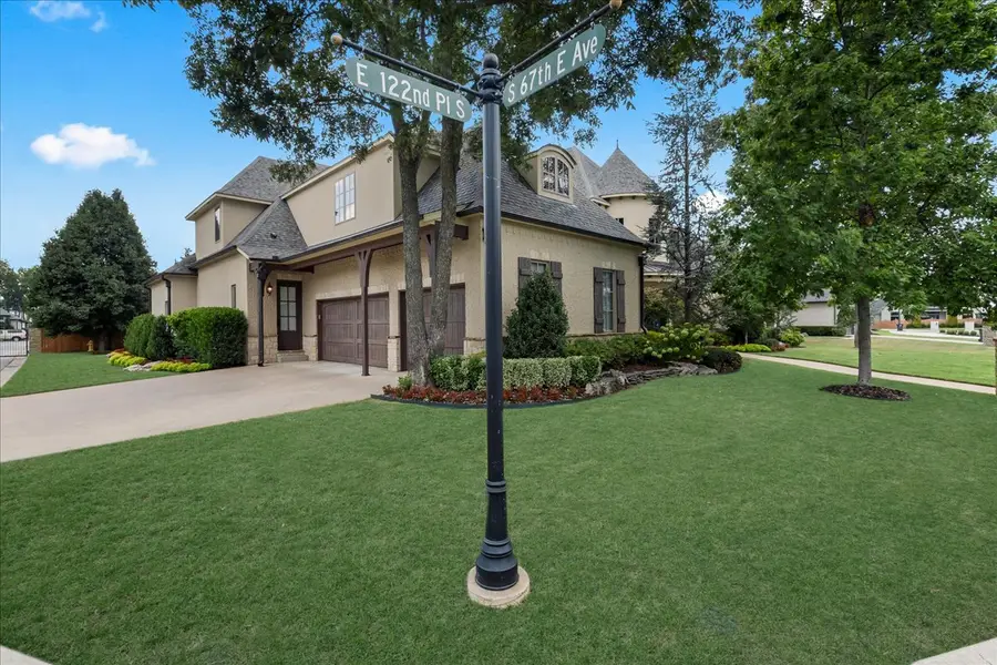 6682 E 122nd East Place S, Bixby, OK 74008 - #3