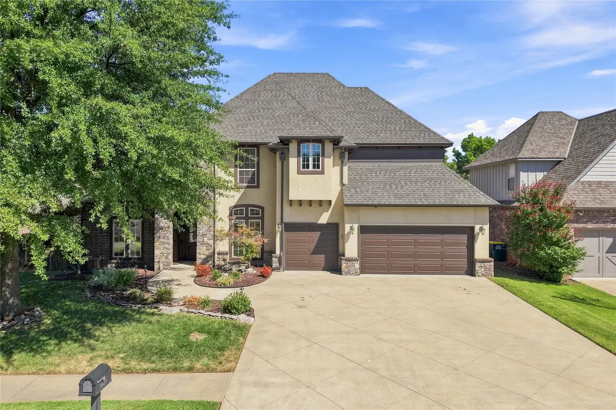 7327 E 112th Place S, Bixby, OK 74008 - #1