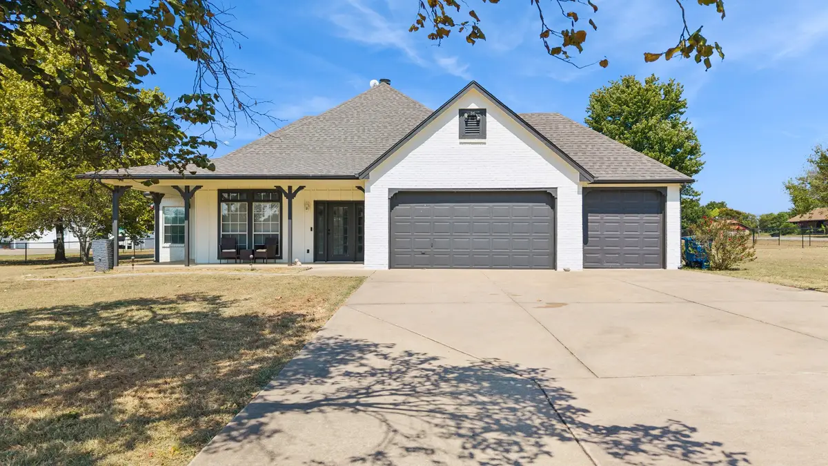 10887 E Canyon Oaks Road, Claremore, OK 74017 - #1